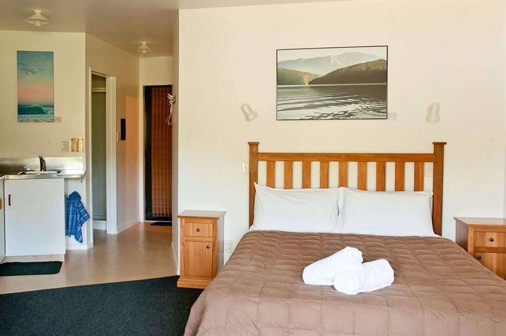 Lochmara Lodge - 20Mins By Boat From Picton Lochmara Bay Экстерьер фото